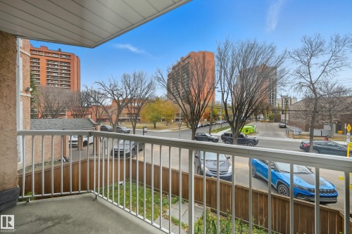 201 9010 106 Avenue, Edmonton, AB - Outdoor