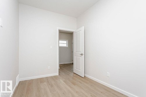 2371 Egret Way, Edmonton, AB - Indoor Photo Showing Other Room