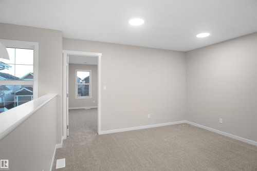 22910 95A Avenue, Edmonton, AB - Indoor Photo Showing Other Room