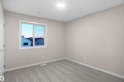 22910 95A Avenue, Edmonton, AB - Indoor Photo Showing Other Room