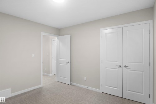 22910 95A Avenue, Edmonton, AB - Indoor Photo Showing Other Room