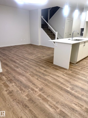 3968 Wren Loop, Edmonton, AB - Indoor