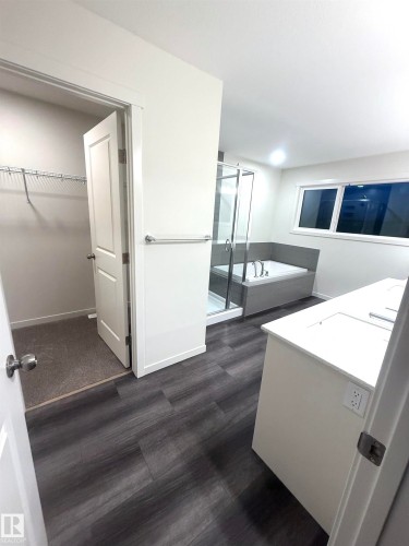 3968 Wren Loop, Edmonton, AB - Indoor Photo Showing Other Room