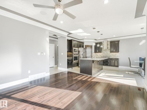 2612 Adam Court, Edmonton, AB - Indoor