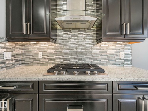 2612 Adam Court, Edmonton, AB - Indoor Photo Showing Kitchen With Upgraded Kitchen