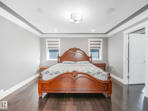2612 Adam Court, Edmonton, AB - Indoor Photo Showing Bedroom