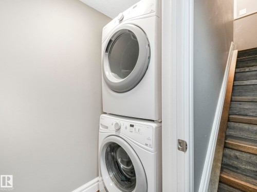 2612 Adam Court, Edmonton, AB - Indoor Photo Showing Laundry Room