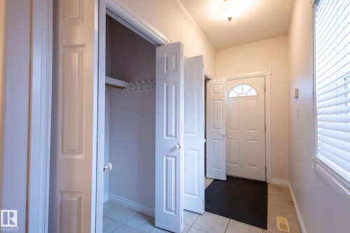 10708 76 Avenue, Edmonton, AB - Indoor Photo Showing Other Room