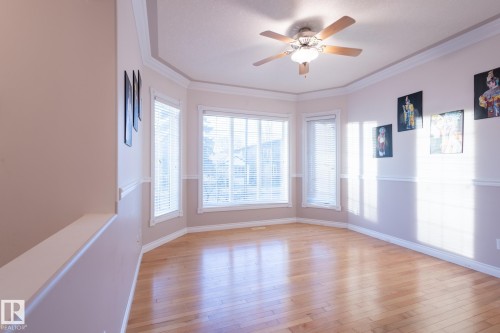 10708 76 Avenue, Edmonton, AB - Indoor Photo Showing Other Room