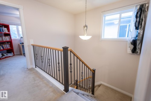 10708 76 Avenue, Edmonton, AB - Indoor Photo Showing Other Room