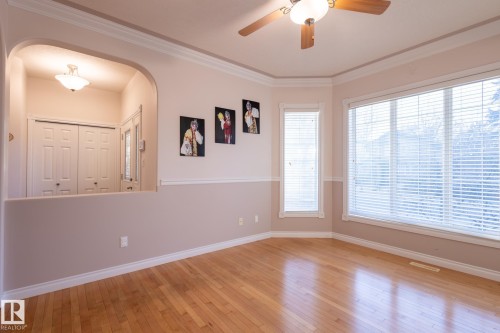 10708 76 Avenue, Edmonton, AB - Indoor Photo Showing Other Room