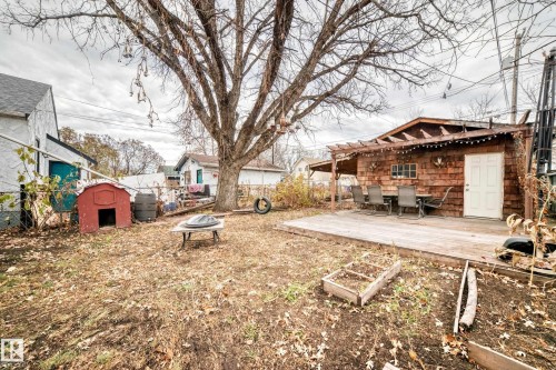 11619 96 Street, Edmonton, AB - Outdoor