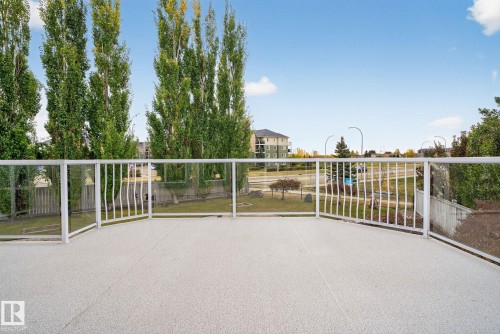 576 Glenwright Crescent, Edmonton, AB - Outdoor