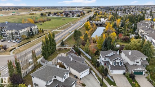 576 Glenwright Crescent, Edmonton, AB - Outdoor With View