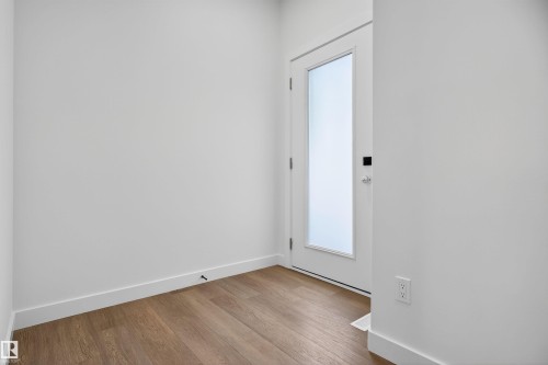 151 Pierwyck Loop, Spruce Grove, AB - Indoor Photo Showing Other Room