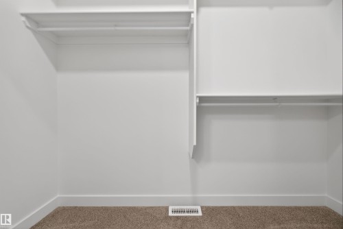 151 Pierwyck Loop, Spruce Grove, AB - Indoor With Storage