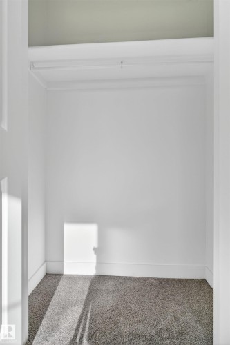 153 Pierwyck Loop, Spruce Grove, AB - Indoor Photo Showing Other Room