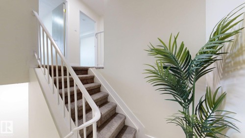 114 2908 116A Avenue, Edmonton, AB - Indoor Photo Showing Other Room