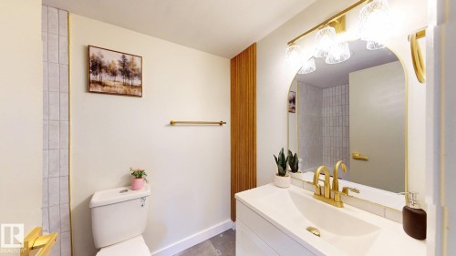 114 2908 116A Avenue, Edmonton, AB - Indoor Photo Showing Bathroom