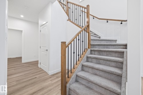 95 Ficus Way, Fort Saskatchewan, AB - Indoor Photo Showing Other Room