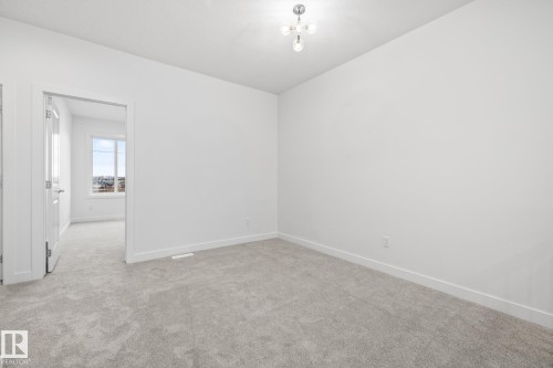 95 Ficus Way, Fort Saskatchewan, AB - Indoor Photo Showing Other Room