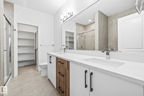 95 Ficus Way, Fort Saskatchewan, AB - Indoor Photo Showing Bathroom