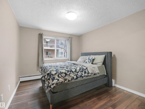 102 10511 42 Avenue, Edmonton, AB - Indoor Photo Showing Bedroom