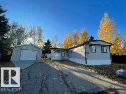 596 Evergreen Park  Edmonton, AB T5Y 4M2