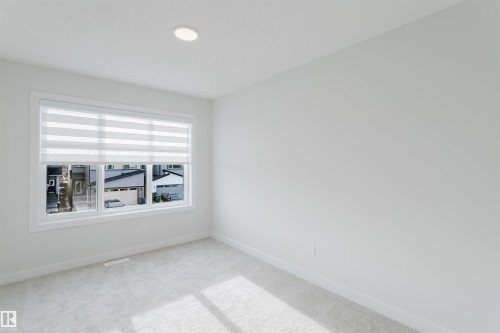 358 Bluff Cove, Leduc, AB - Indoor Photo Showing Other Room