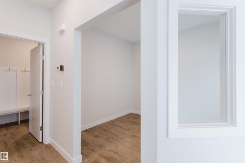358 Bluff Cove, Leduc, AB - Indoor Photo Showing Other Room