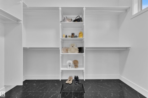 445 Roberts Crescent, Leduc, AB - Indoor With Storage