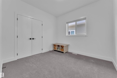 445 Roberts Crescent, Leduc, AB - Indoor Photo Showing Other Room