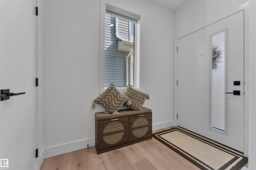 445 Roberts Crescent, Leduc, AB - Indoor Photo Showing Other Room