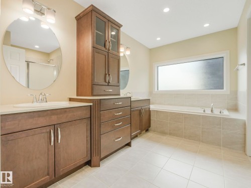 1427 161 Street, Edmonton, AB - Indoor Photo Showing Bathroom