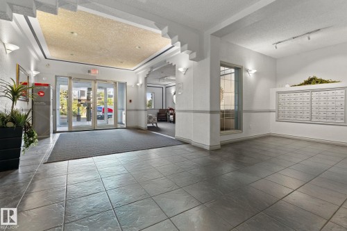 404 10511 42 Avenue, Edmonton, AB - Indoor Photo Showing Other Room