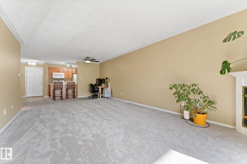 404 10511 42 Avenue, Edmonton, AB - Indoor