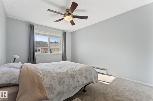 404 10511 42 Avenue, Edmonton, AB - Indoor Photo Showing Bedroom