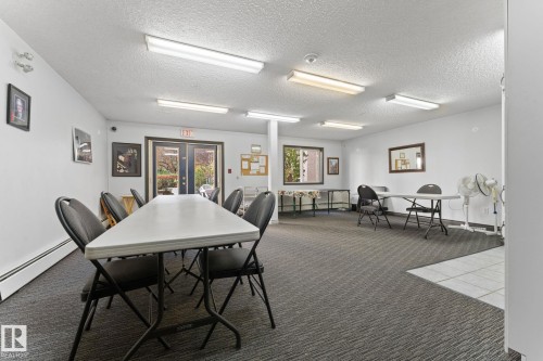 404 10511 42 Avenue, Edmonton, AB - Indoor