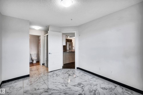 106 667 Watt Boulevard, Edmonton, AB - Indoor Photo Showing Other Room