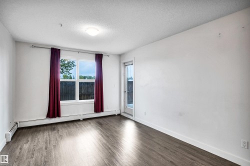 106 667 Watt Boulevard, Edmonton, AB - Indoor Photo Showing Other Room