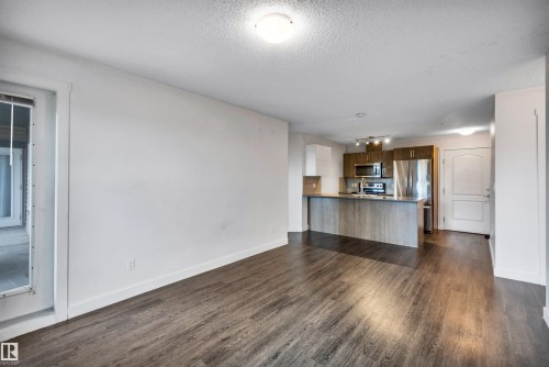 106 667 Watt Boulevard, Edmonton, AB - Indoor