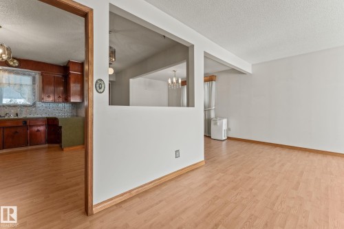 13820 86 Street, Edmonton, AB - Indoor Photo Showing Other Room