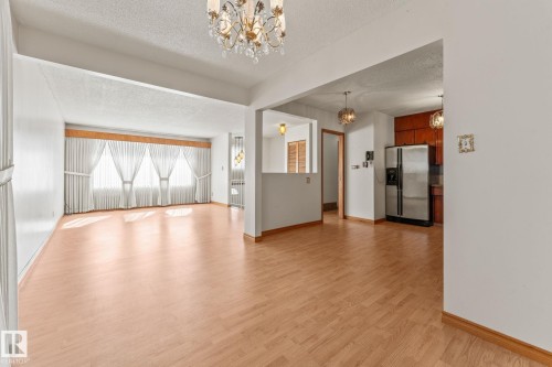 13820 86 Street, Edmonton, AB - Indoor With Fireplace