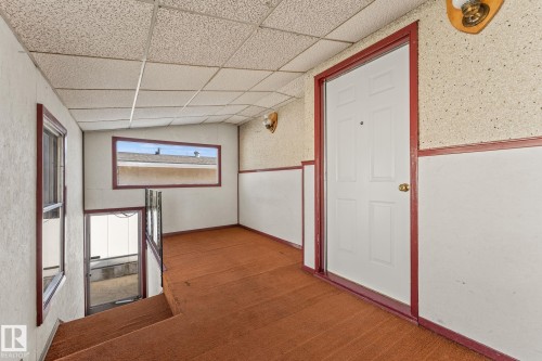 13820 86 Street, Edmonton, AB - Indoor Photo Showing Other Room