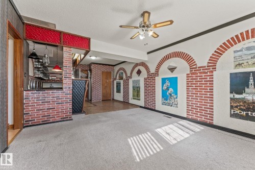 13820 86 Street, Edmonton, AB - Indoor Photo Showing Other Room