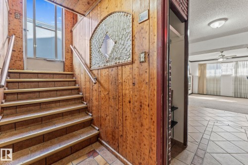 13820 86 Street, Edmonton, AB - Indoor Photo Showing Other Room
