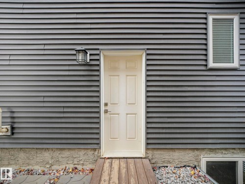 3807 Weidle Crescent, Edmonton, AB - Outdoor With Exterior