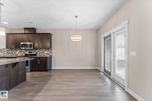 88 Brickyard Bend, Stony Plain, AB - Indoor Photo Showing Kitchen With Upgraded Kitchen