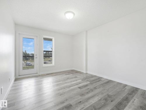 303 10528 29 Avenue, Edmonton, AB - Indoor Photo Showing Other Room