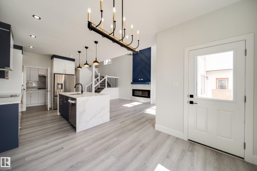 8747 183 Avenue, Edmonton, AB - Indoor Photo Showing Kitchen With Upgraded Kitchen